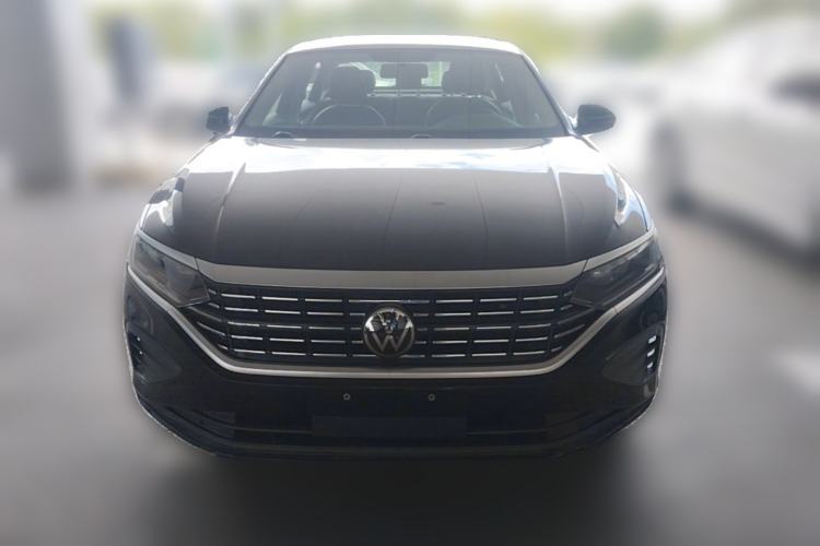 Used Volkswagen Passat 2025 Outstanding Model 280TSI Business Edition Front
