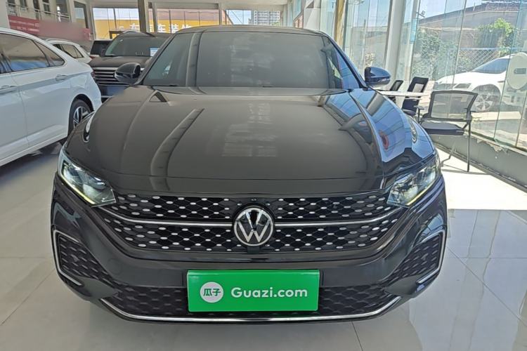 Used Volkswagen Passat 2025 Outstanding Model 330TSI Starry Elite Edition Front