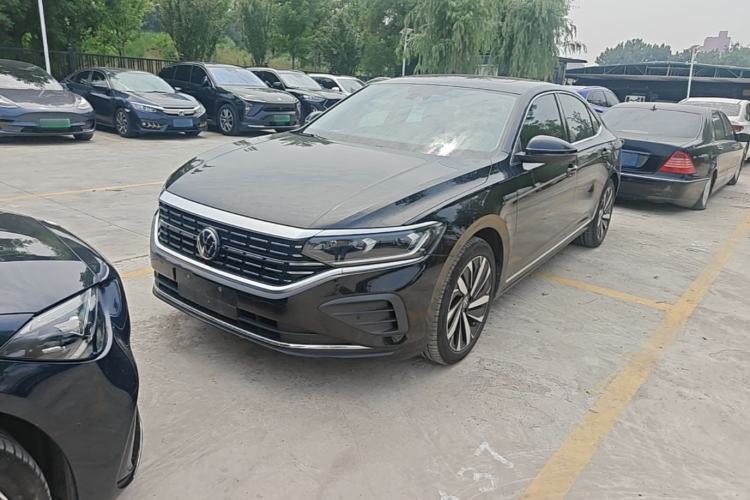 Used Volkswagen Passat 2025 Premium Version 380TSI Dragon Edition Guazi used car, China used car export, Used car for sale, Used cars, Cheapest cars for sale