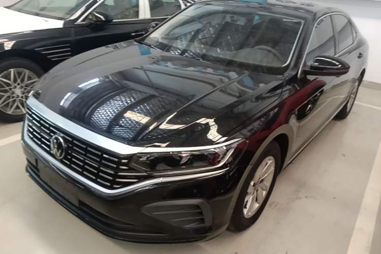 Used Volkswagen Passat 2025 Outstanding Model 280TSI Business Edition Guazi used car, China used car export, Used car for sale, Used  cars, Cheapest cars for sale