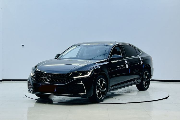 Used Volkswagen Passat 2025 Outstanding Model 380TSI Starry Dragon Edition Guazi used car, China used car export, Used car for sale, Used cars, Cheapest cars for sale