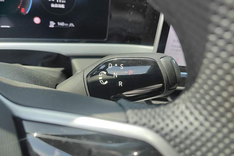 Used Volkswagen Passat 2025 Pro 380TSI Starry Dragon Edition Gear Lever