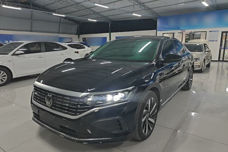 Volkswagen Passat 2025 Outstanding Model 330TSI Elite Edition