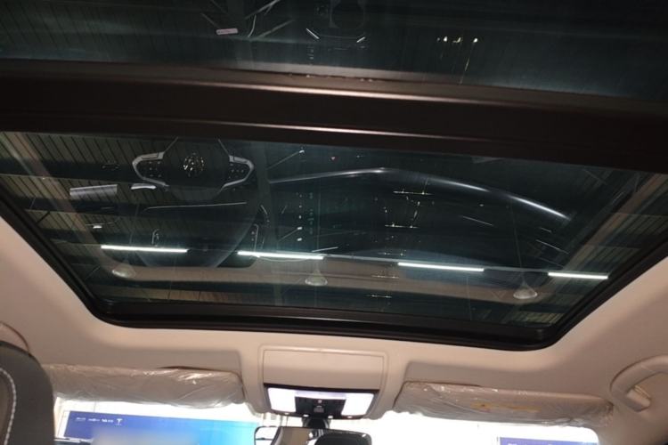 Used Volkswagen Passat 2025 Outstanding Model 380TSI Starry Dragon Edition Headliner
