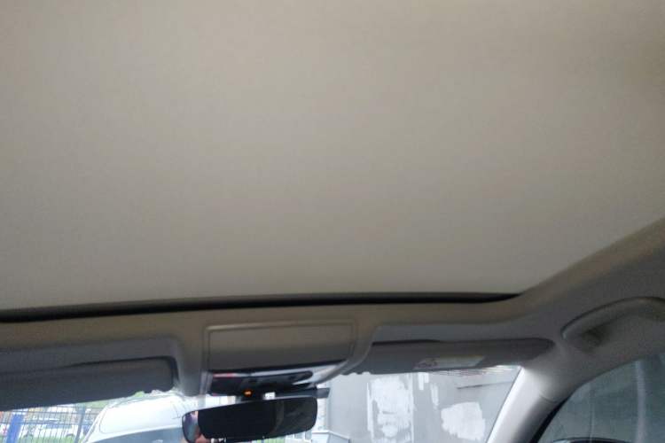 Used Volkswagen Passat 2025 Outstanding Model 330TSI Elite Edition Headliner