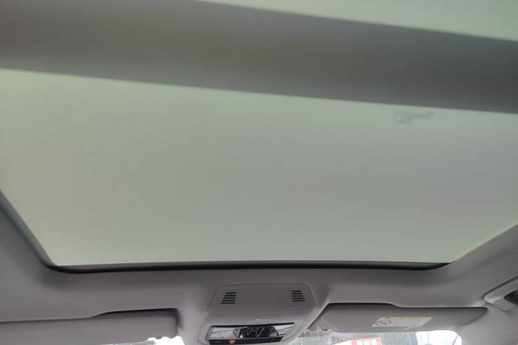 Used Volkswagen Passat 2025 Pro 380TSI Starry Dragon Edition Headliner
