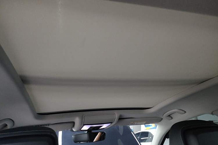 Used Volkswagen Passat 2025 Outstanding Model 380TSI Starry Dragon Edition Headliner