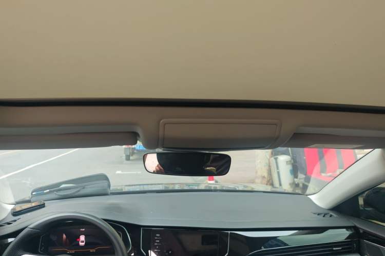 Used Volkswagen Passat 2025 Outstanding Model 380TSI Starry Dragon Edition Headliner