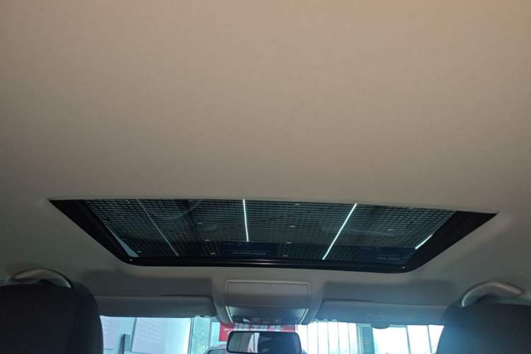 Used Volkswagen Passat 2025 Outstanding Model 280TSI Business Edition Headliner