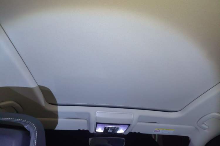 Used Volkswagen Passat 2025 Outstanding Model 380TSI Starry Dragon Edition Headliner