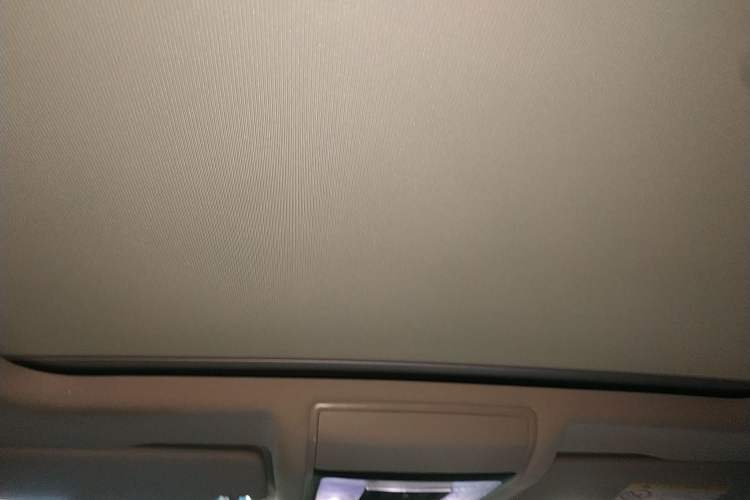 Used Volkswagen Passat 2025 Premium Version 380TSI Dragon Edition Headliner