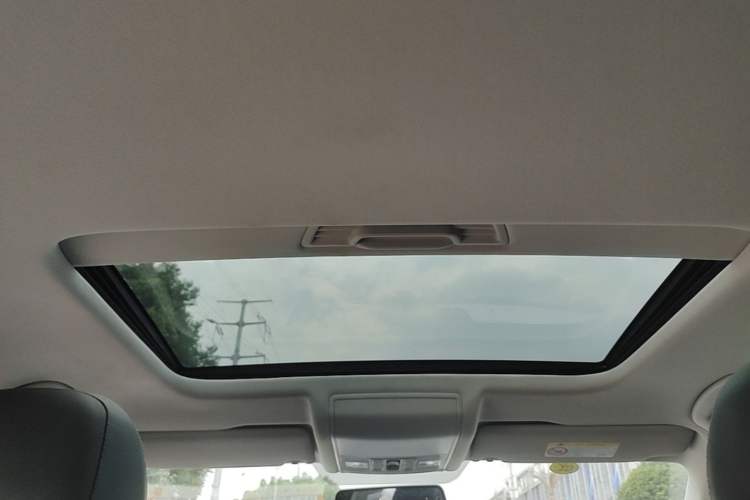 Used Volkswagen Passat 2025 Outstanding Model 280TSI Business Edition Headliner