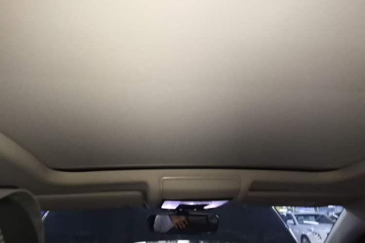 Used Volkswagen Passat 2025 Premium Version 380TSI Dragon Edition Headliner