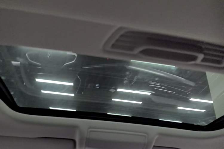 Used Volkswagen Passat 2025 Outstanding Model 280TSI Business Edition Headliner