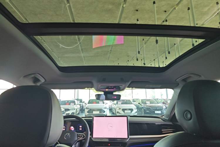 Used Volkswagen Passat 2025 Pro 380TSI Starry Dragon Edition Headliner