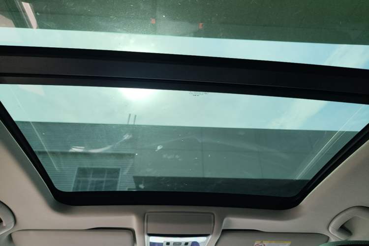 Used Volkswagen Passat 2025 Outstanding Model 380TSI Dragon Glory Edition Headliner