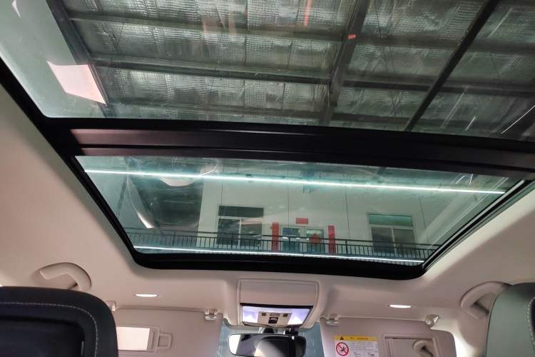Used Volkswagen Passat 2025 Premium Version 380TSI Dragon Edition Headliner