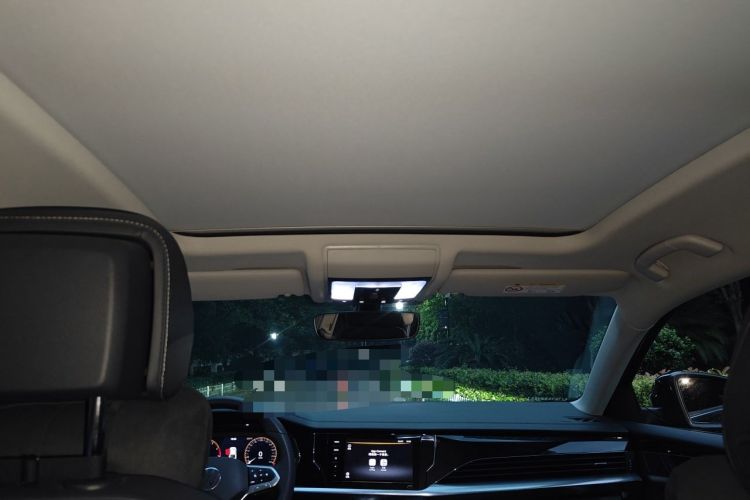 Used Volkswagen Passat 2025 Outstanding Model 330TSI Starry Elite Edition Headliner