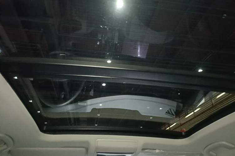 Used Volkswagen Passat 2025 Outstanding Model 330TSI Starry Elite Edition Headliner