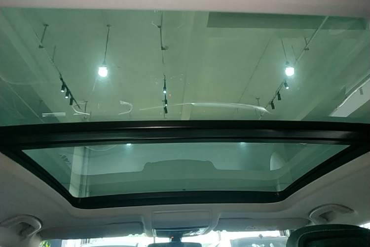 Used Volkswagen Passat 2025 Outstanding Model 380TSI Starry Dragon Edition Headliner