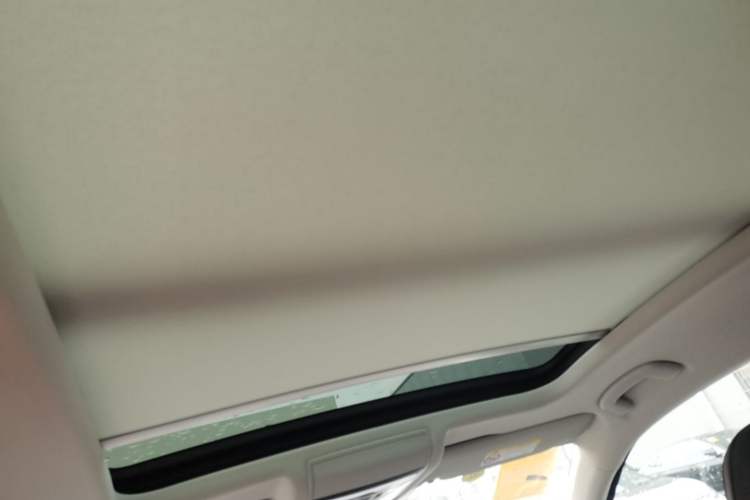 Used Volkswagen Passat 2025 Outstanding Model 380TSI Starry Dragon Glorious Edition Headliner