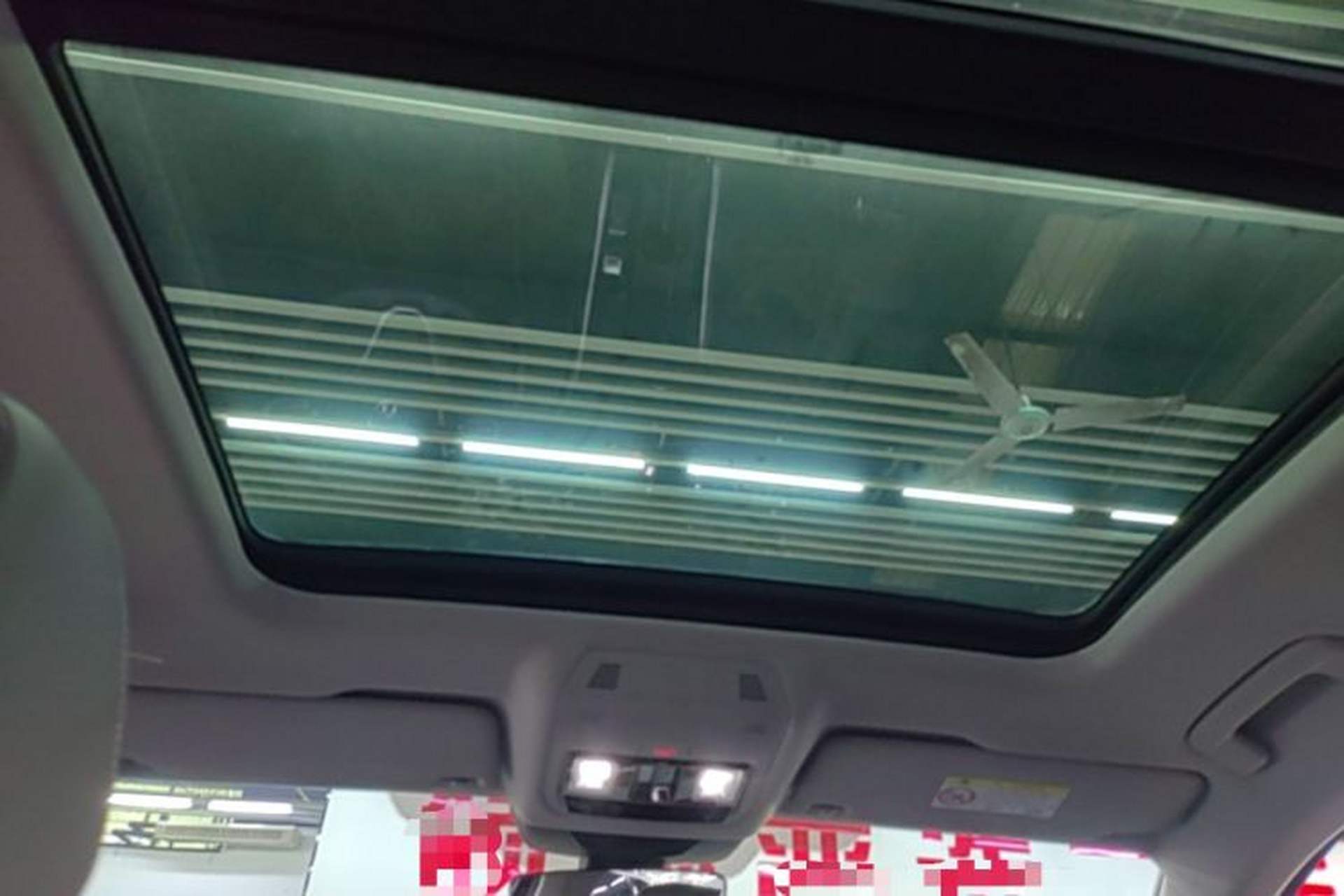 Used Volkswagen Passat 2025 Pro 380TSI Dragon Glory Edition Headliner