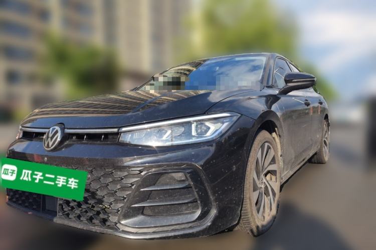 Used Volkswagen Passat 2025 Pro 380TSI Starry Dragon Edition Guazi used car, China used car export, Used car for sale, Used cars, Cheapest cars for sale