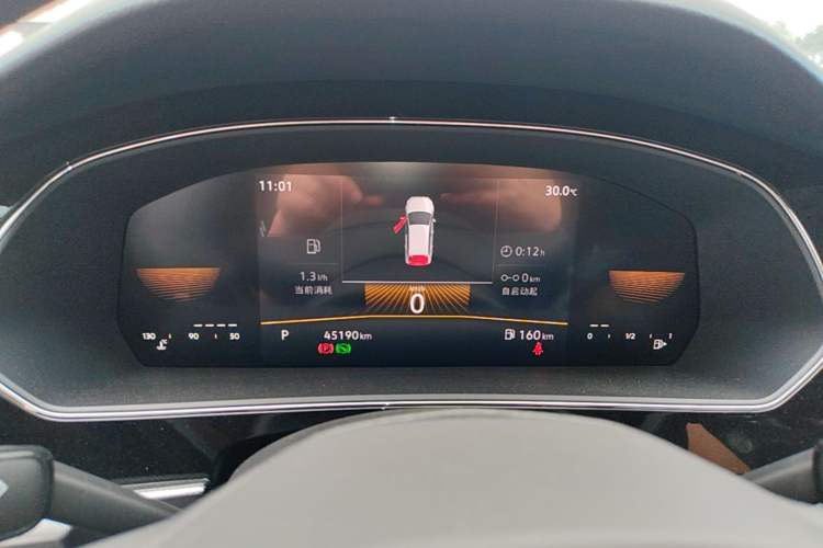 Used Volkswagen Passat 2025 Outstanding Model 280TSI Business Edition Instrument Cluster