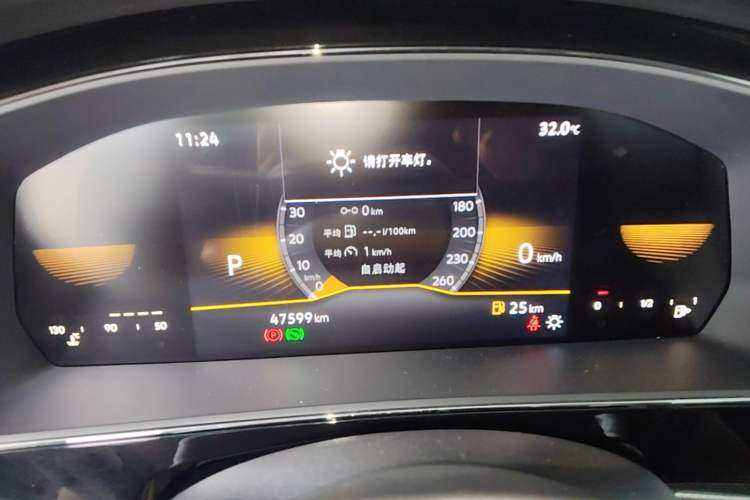Used Volkswagen Passat 2025 Outstanding Model 280TSI Business Edition Instrument Cluster