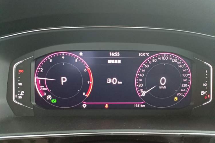 Used Volkswagen Passat 2025 Outstanding Model 380TSI Dragon Glory Edition Instrument Cluster