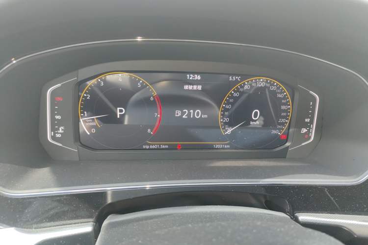 Used Volkswagen Passat 2025 Outstanding Model 380TSI Starry Dragon Edition Instrument Cluster
