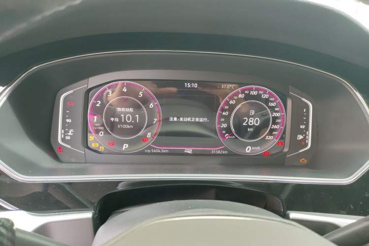 Used Volkswagen Passat 2025 Outstanding Model 380TSI Starry Dragon Edition Instrument Cluster