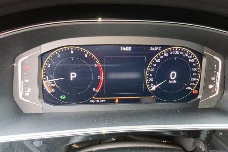 Used Volkswagen Passat 2025 Outstanding Model 330TSI Starry Elite Edition Instrument Cluster
