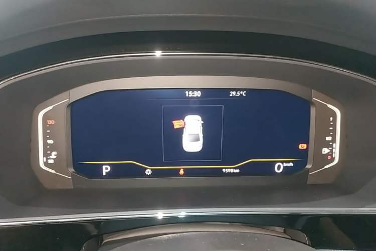 Used Volkswagen Passat 2025 Outstanding Model 380TSI Starry Dragon Edition Instrument Cluster