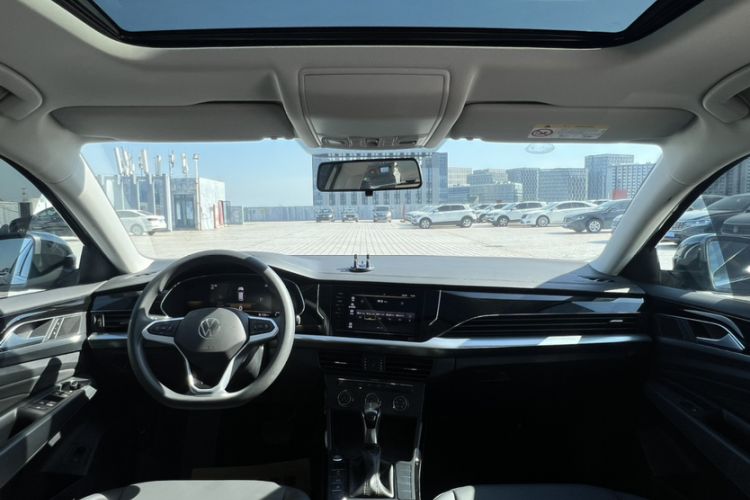 Used Volkswagen Passat 2025 Outstanding Model 280TSI Business Edition Interior 2