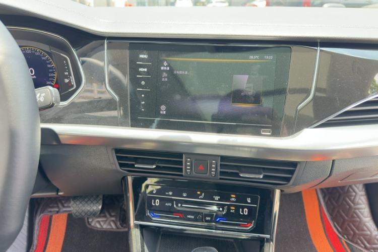 Used Volkswagen Passat 2025 Premium Version 380TSI Dragon Edition Interior 4