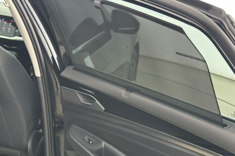 Used Volkswagen Passat 2025 Outstanding Model 380TSI Dragon Glory Edition Interior 9