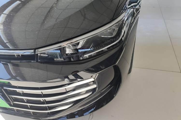 Used Volkswagen Passat 2025 Pro 380TSI Dragon Glory Edition Left Front Headlight