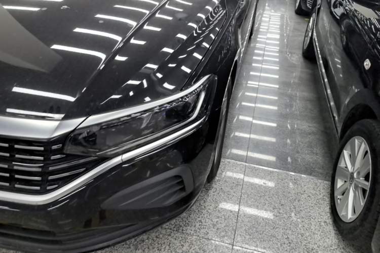 Used Volkswagen Passat 2025 Outstanding Model 280TSI Business Edition Left Front Headlight