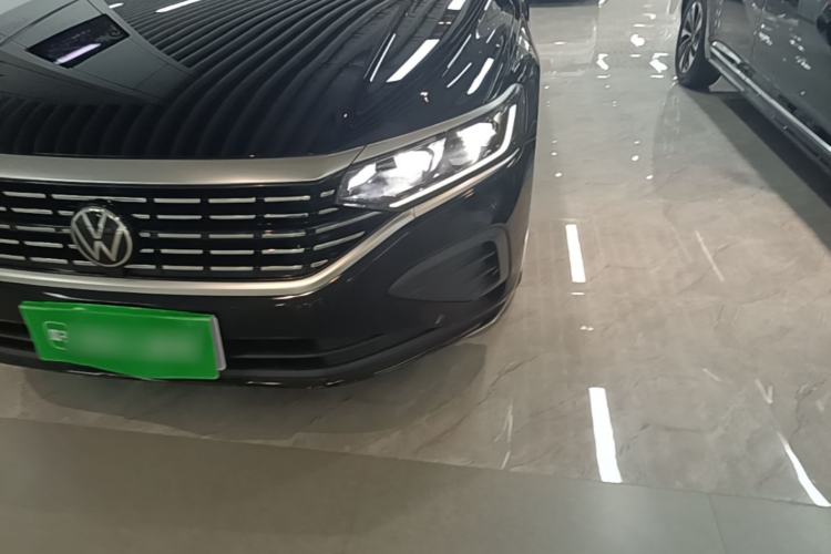 Used Volkswagen Passat 2025 Outstanding Model 280TSI Business Edition Left Front Headlight