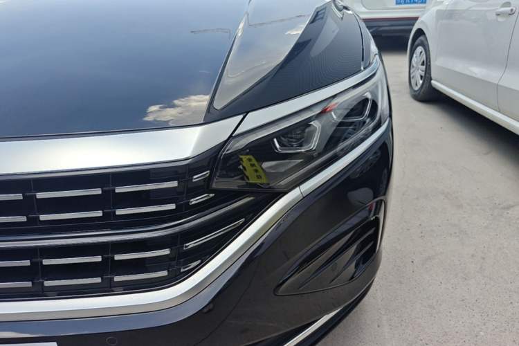 Used Volkswagen Passat 2025 Outstanding Model 380TSI Dragon Glory Edition Left Front Headlight