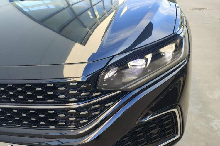 Used Volkswagen Passat 2025 Outstanding Model 380TSI Starry Dragon Edition Left Front Headlight