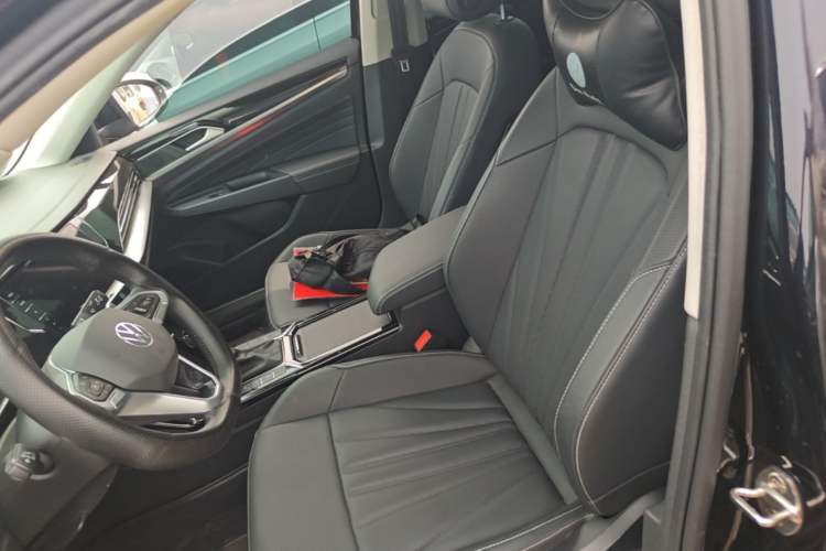 Used Volkswagen Passat 2025 Outstanding Model 380TSI Starry Dragon Glorious Edition Left Front Seat