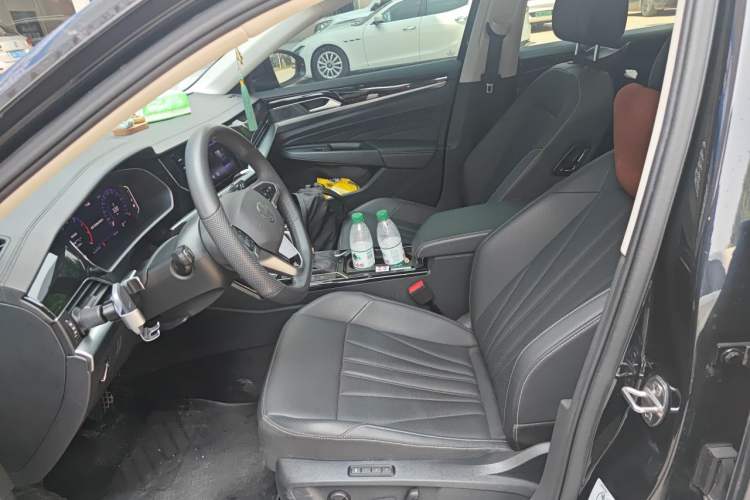 Used Volkswagen Passat 2025 Outstanding Model 380TSI Starry Dragon Edition Left Front Seat