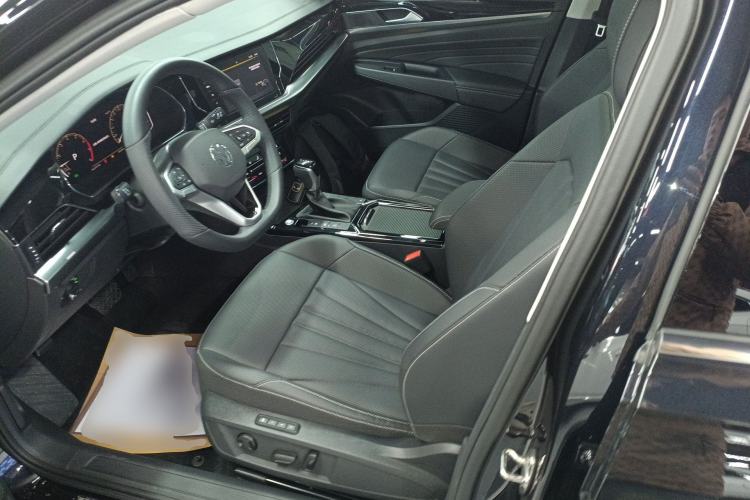 Used Volkswagen Passat 2025 Premium Version 380TSI Dragon Edition Left Front Seat