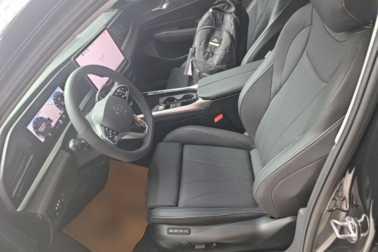 Used Volkswagen Passat 2025 Pro 300TSI Starry Dragon Edition Left Front Seat