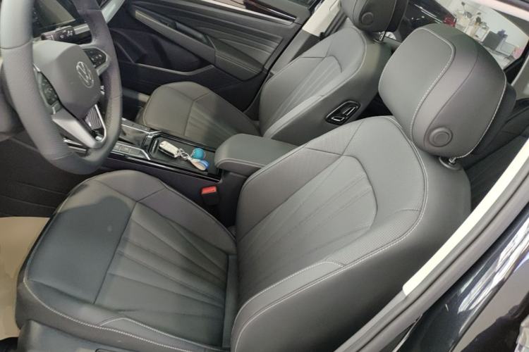 Used Volkswagen Passat 2025 Outstanding Model 380TSI Starry Dragon Edition Left Front Seat