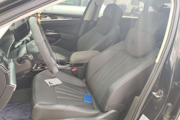 Used Volkswagen Passat 2025 Outstanding Model 380TSI Starry Dragon Edition Left Front Seat