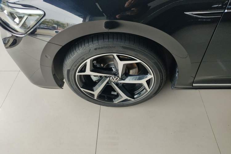 Used Volkswagen Passat 2025 Outstanding Model 380TSI Starry Dragon Glorious Edition Left Front Wheel Hub
