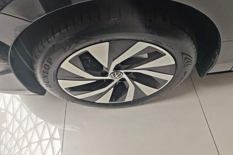 Used Volkswagen Passat 2025 Pro 300TSI Starry Dragon Edition Left Front Wheel Hub